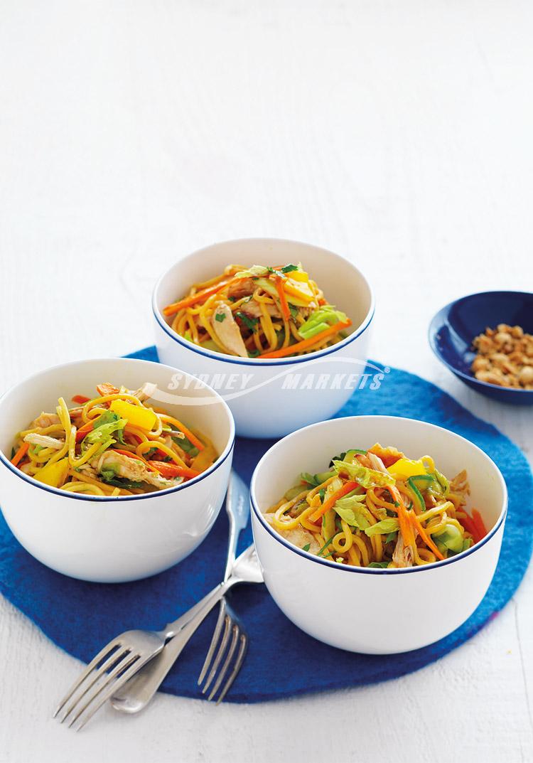 Veggie & chicken noodle salad